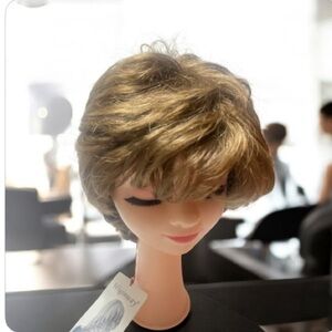 Wiginway Wig Style E-1733A color 12H124 Light Brown Women's Wig